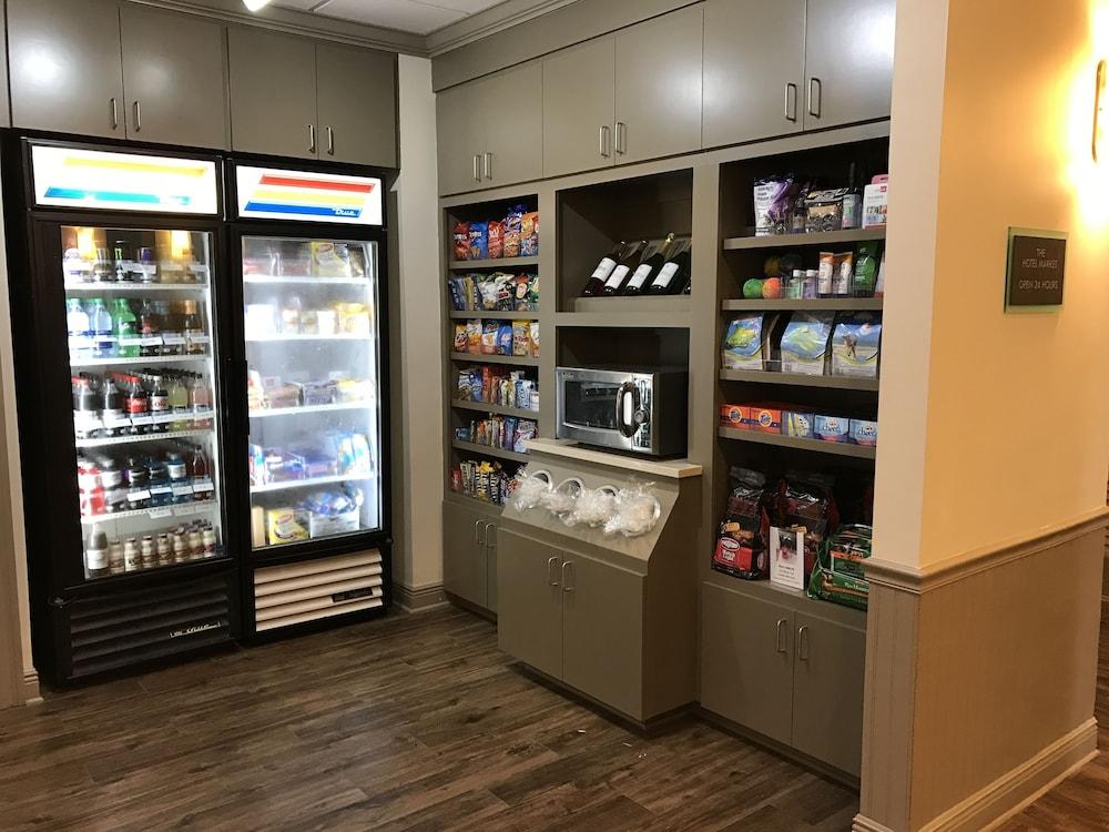Richmond Inn And Suites Baton Rouge College Drive Exteriör bild